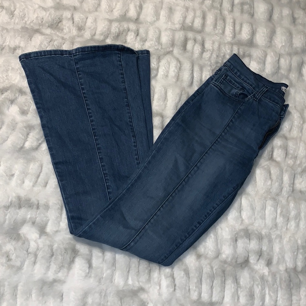 Mid-Rise Flare w/ Seam Detail